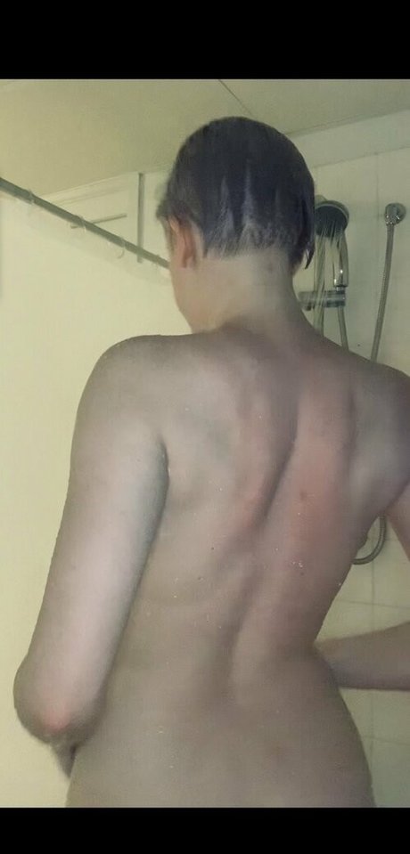 louisesky3 actriz de desnudos galerías