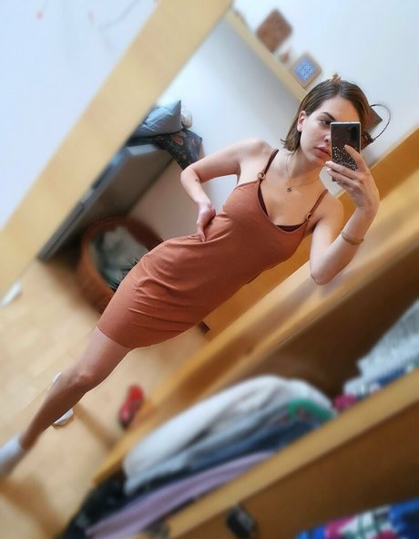 kikigoddess estrella porno sexy foto