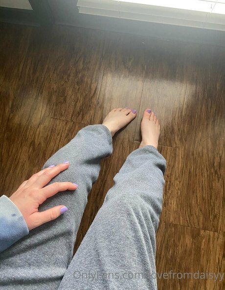 lovefromdaisyy estrella porno hermosa fotos