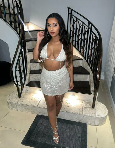 jetdope modelo desnudos imágenes