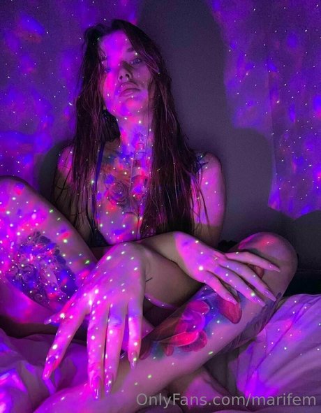 marifem modelo de arte imagen