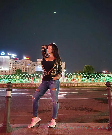 elecktra23live modelo sexy galerías