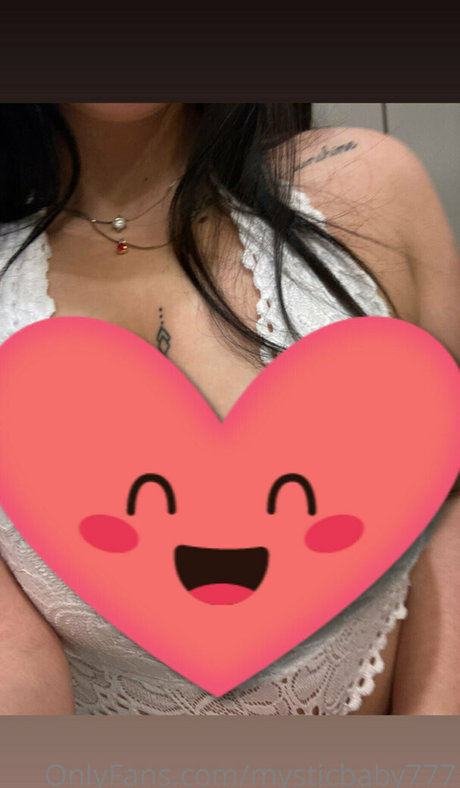 mysticbaby777 modelo pornografico foto