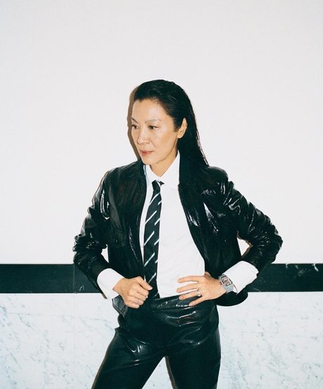 Michelle Yeoh sexo modelo galerías