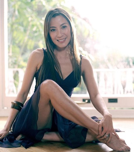 Michelle Yeoh modelo bonita recopilación