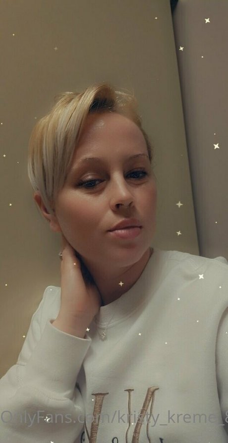 kristy kreme 89 modelo agradable imagen