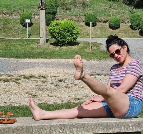 goddesshathafeet arte estelar imágenes