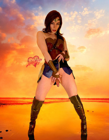 luciamaya estrella libre galería