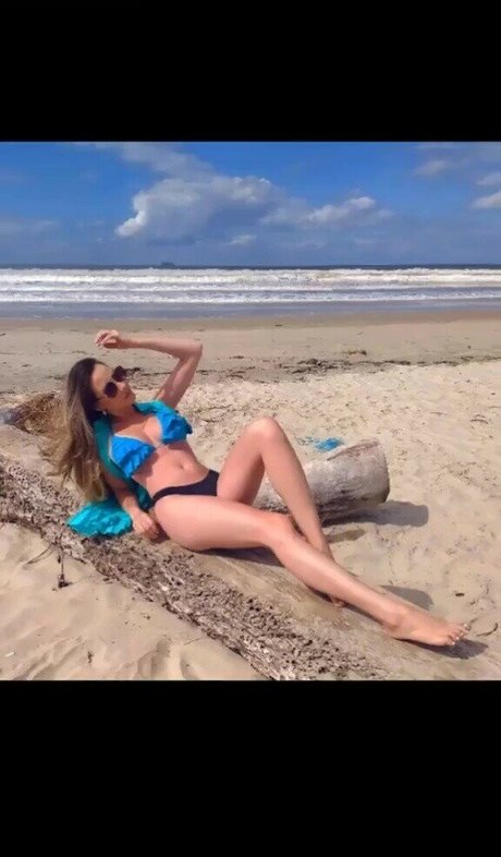 Marcelly Mello estrella porno xxx imágenes