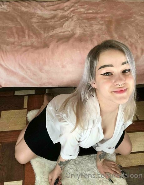 milaloon estrella porno desnuda imágenes