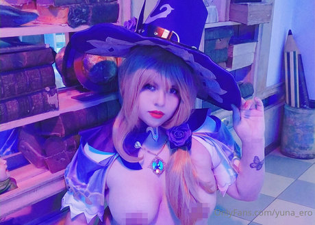 yuna ero estrella del sexo imágenes