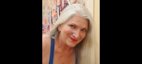 nakedyoganakedyoga actriz imagen