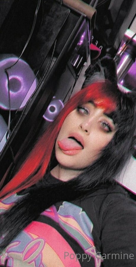 poppycarminexxx modelo libre fotos