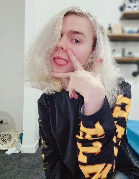 TipsyMinx modelo hermosa galería