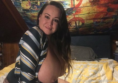 Brandy Talore linda estrella foto