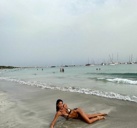 Valentina Venturi desnudos estrella porno galería