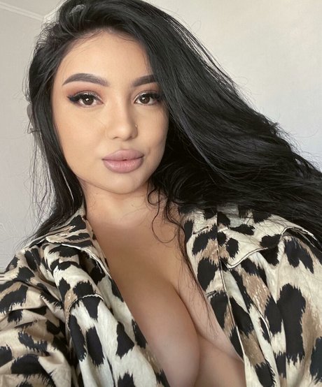 Asa Lochka desnudos estrella galería