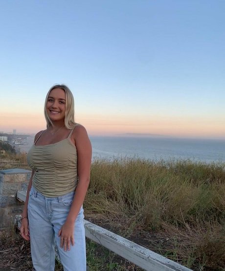 Holly Youpa Fotoaufnahmen