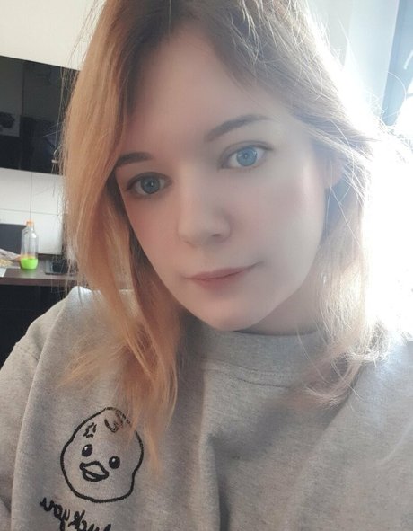 la pelirroja más caliente onlyfans bastante alta calidad fotos