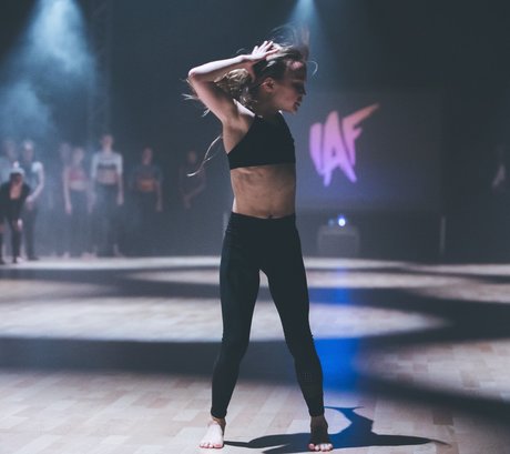 Ella Horan estrella hermosa imágenes