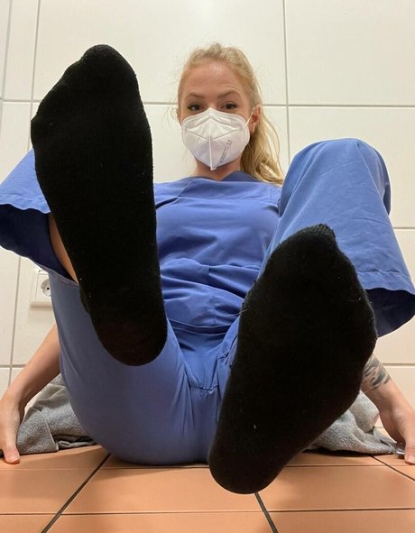 Nurselayla estrella del arte foto