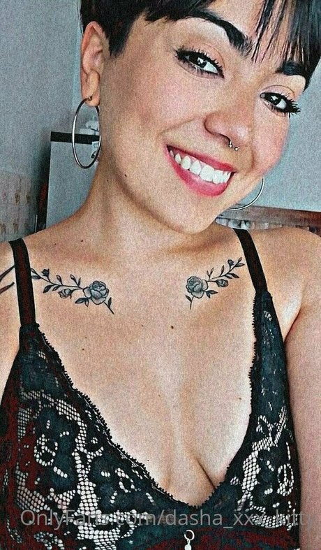 dasha xxx kitty modelo hd imágenes