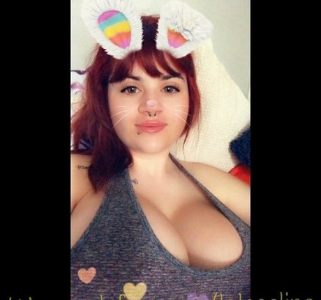 lolaceline estrella porno galería