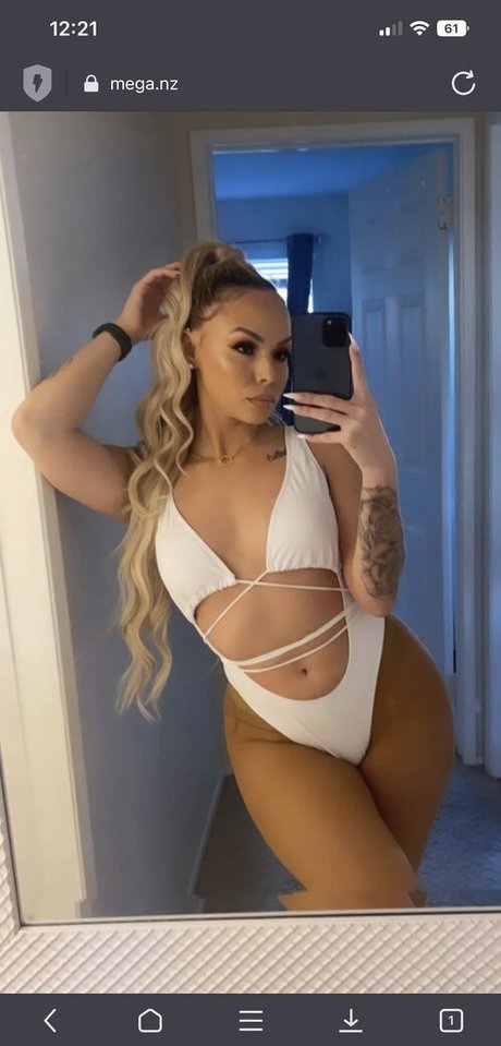 Krissy Mechelle estrella porno de alta calidad fotos