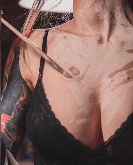 Vse Zrya modelo galerías