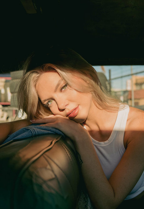 rileyriverxfree buen modelo imágenes