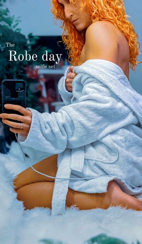 spicywookiee estrella porno desnuda archivo