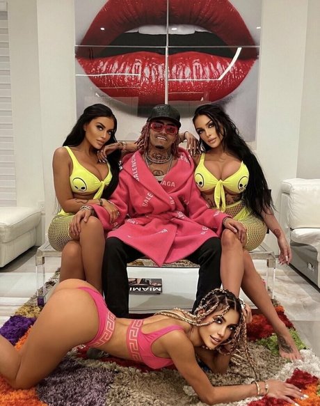 pumpsfreeplayhouse sexo modelo recopilación