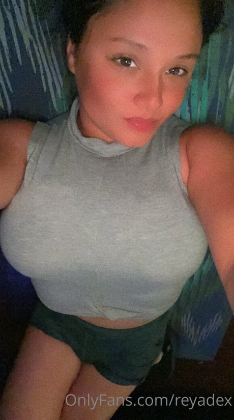 reyadex modelo xxx archivo