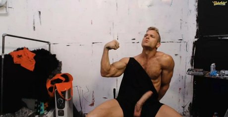 brentrayfraserxxx estrella erótica galerías