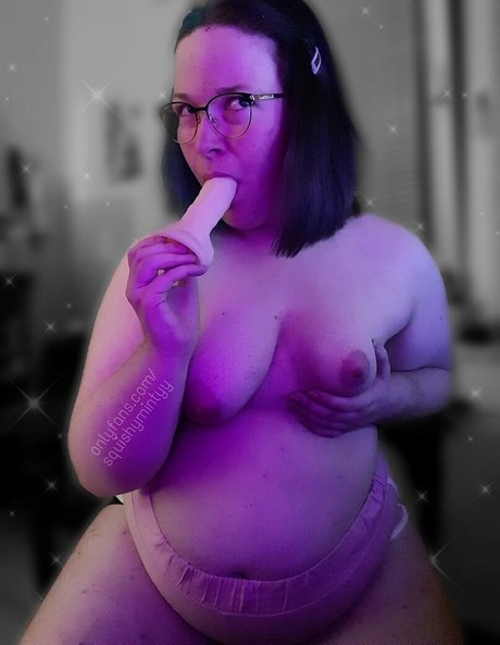 squishymintyy estrella porno atractiva archivo