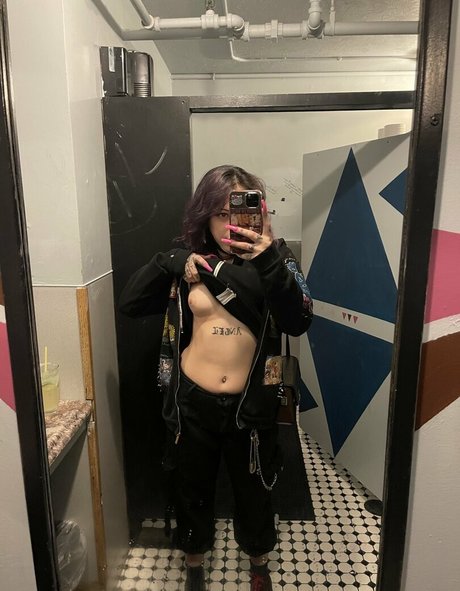 virginitysmiles estrella porno hd imagen