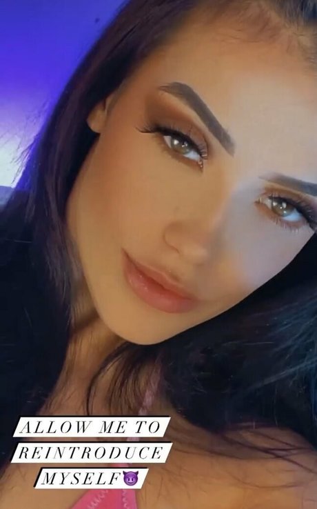 freedaisydeville desnudos estrella imágenes