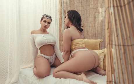 karlacuencas actriz caliente imagen