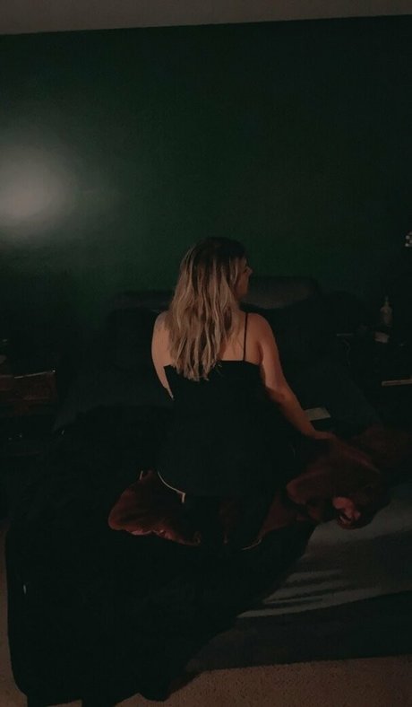 nudes plug buena actriz imágenes