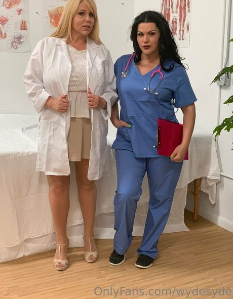 wydesyde estrella porno caliente archivo