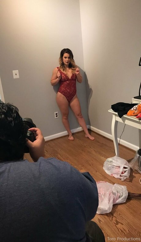 toroproductions hermosa actriz imagen