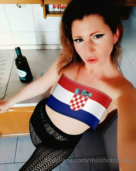 misshotcroatia estrella porno caliente archivo