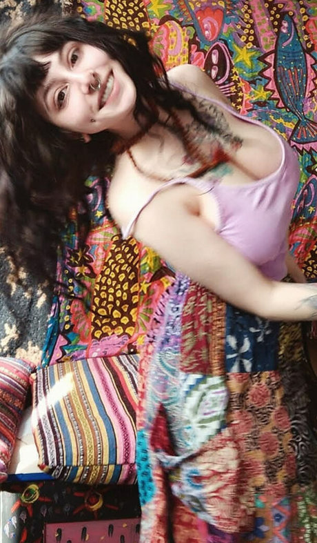 Zainab actriz desnuda fotos