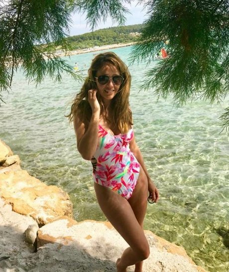 Samia Ghadie estrella pornografica foto