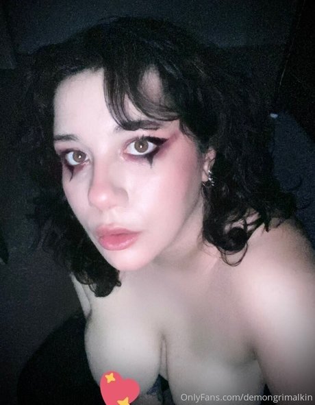 DemonG Bugs modelo sexual imágenes