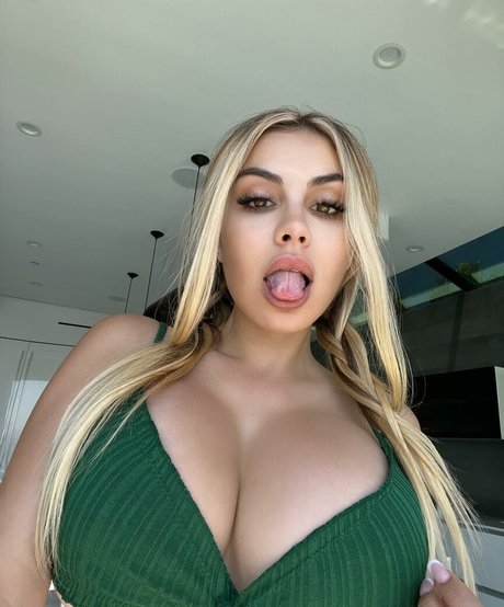 Alexa Dellanos mejor estrella porno archivo