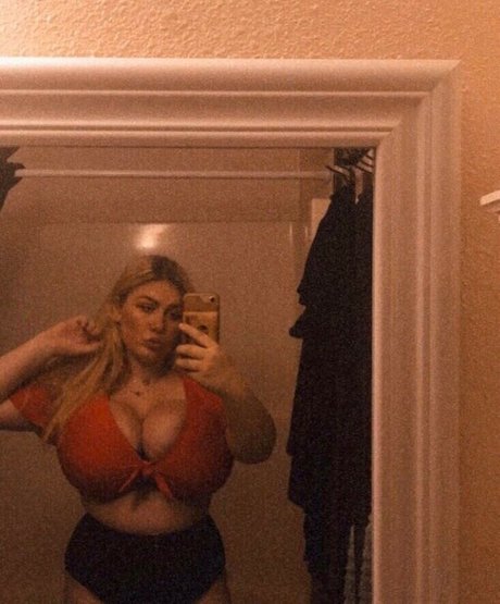 Gracekivlin modelo sexy foto