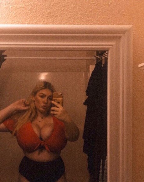 Gracekivlin arte estrella porno foto