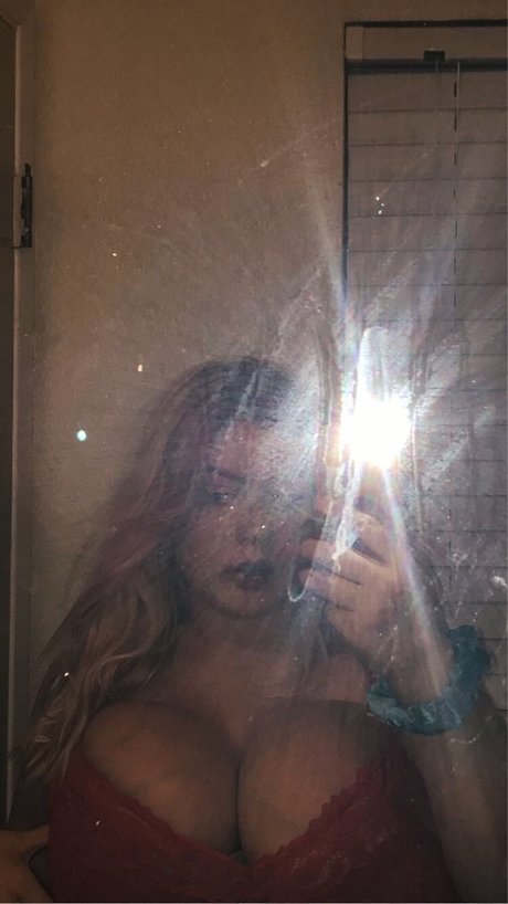 Gracekivlin modelo desnuda galerías