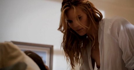 Maggie Grace hermosa estrella galería